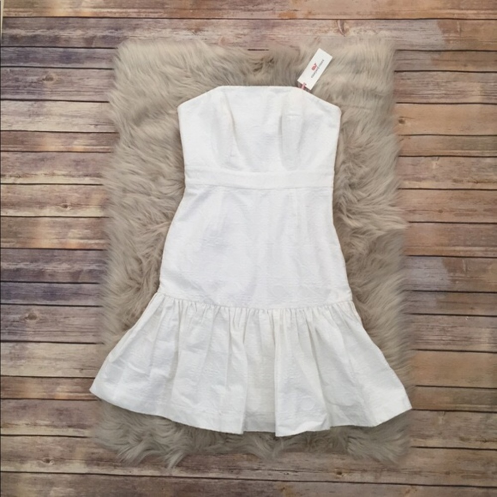 BNWT🐳💕VINEYARD VINES STRAPLESS DRESS